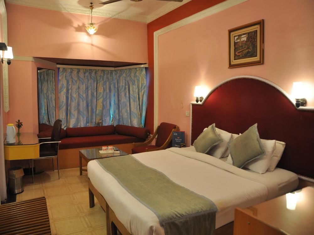 Oyo Premium Railway Station Patna Hotel Patna  Kültér fotó